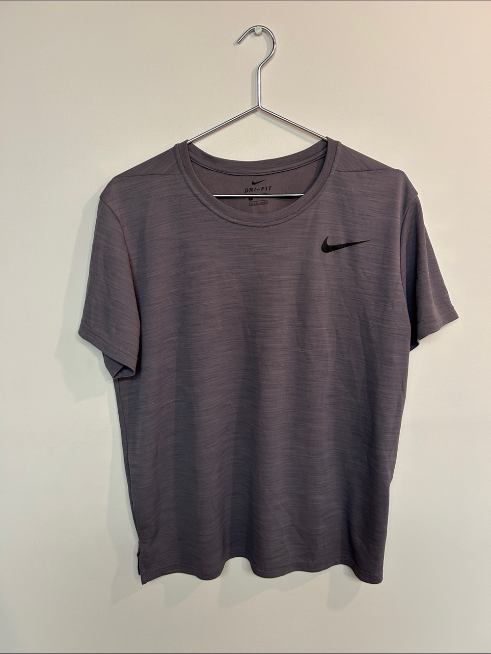 Nike Men's Short Sleeve Performance Tee — Gray